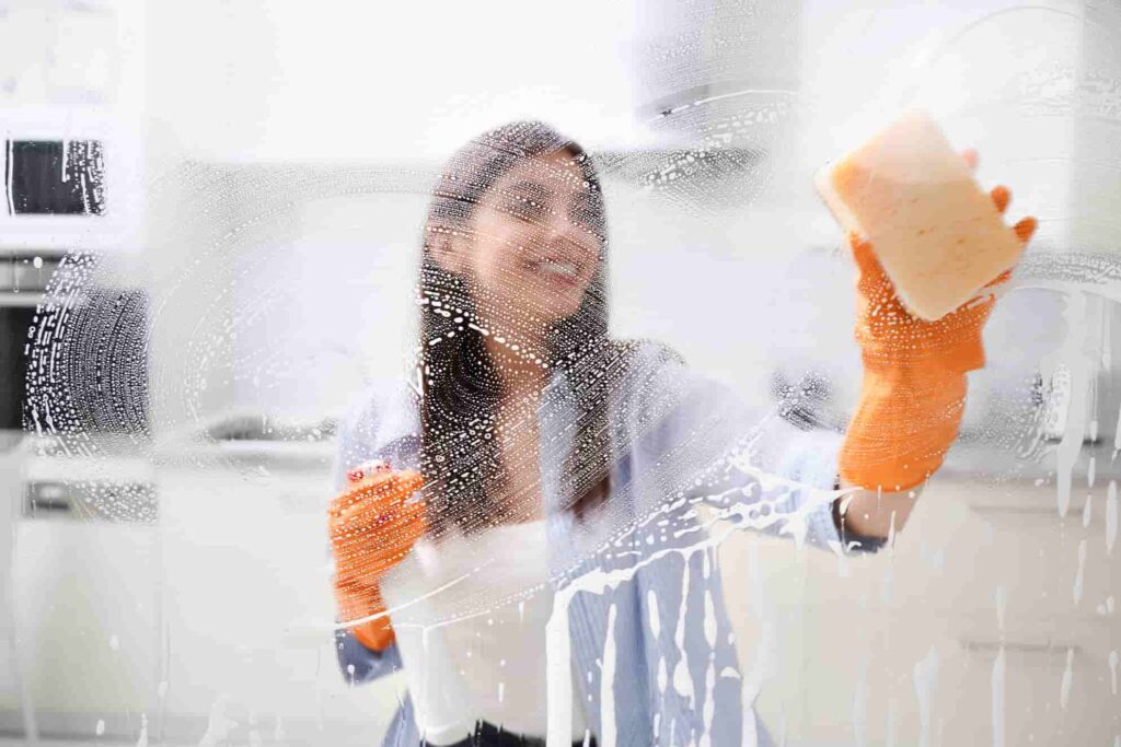 Cómo Limpiar Una Mampara de Ducha: Guía Completa